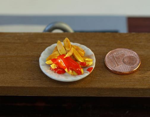 Fimo Chips mit Ketchup