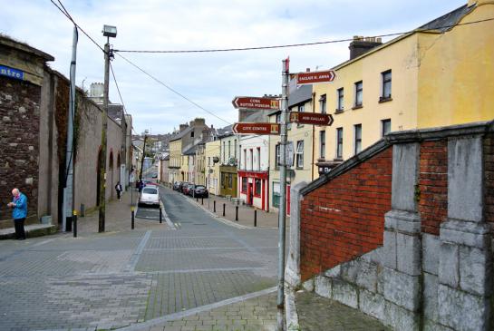 Cork, Stadtteil Shandon, wo noch alte Gassen und Häuser zu sehen sind, wie es früher einmal ausgesehen hat